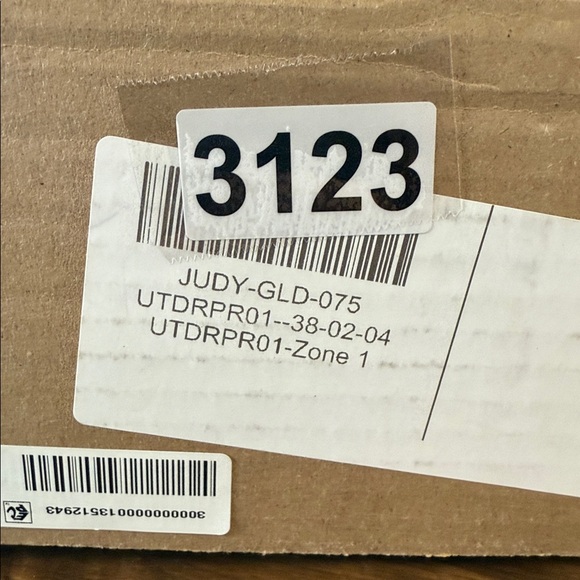 Journee Collection Judy Ruffled Ballet Flats Gold Size 7 - Picture 10 of 10